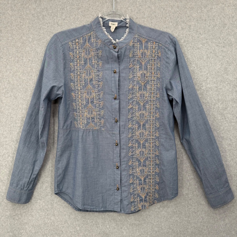 Anthropologie TINY Chambray Embroidered‎ Button Down Shirt Women XS Boho Frayed